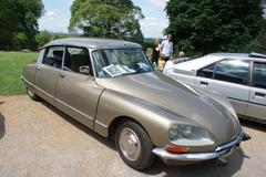 View of a second Citroen DS outside Eltham Palace