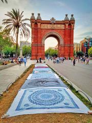 Passeig de Lluís Companys in Barcelona with Arc de Triomf and pareo display