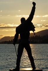 Freddie Mercury statue overlooking Lake Geneva