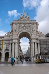 King José I Statue under Arco Triunfal da Rua Augusta in Lisbon