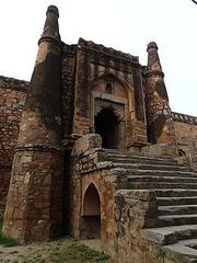 Khirki Masjid