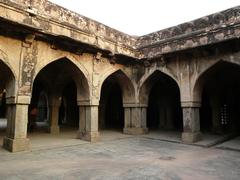 courtyard of Khirki Masjid