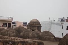 domes on top of the Masjid