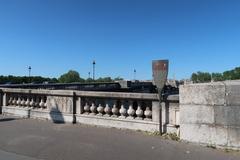 Historical panel about Pont de la Concorde in Paris