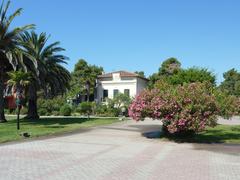 villa with oleander flowers at Argelès-plage seafront