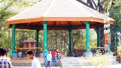 Byculla Zoo entrance