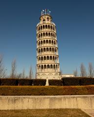 Leaning Tower of Niles in Illinois