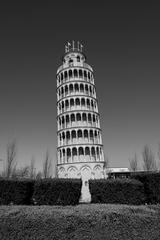 Leaning Tower of Niles in Illinois half-size replica of Leaning Tower of Pisa