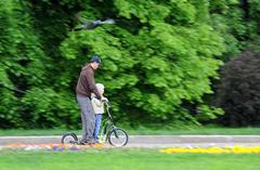 People walking in Kolomenskoye museum-reserve