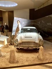 Aston Martin DB5, James Bond car