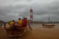 Lighthouse, Chennai after Cyclone Nilam