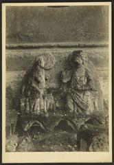 Ruined statues at Cathédrale Saint-André de Bordeaux