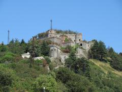 Forte Sperone in Genoa