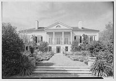 Residence of Mr. and Mrs. Edgar B. Stern at 11 Garden Lane, New Orleans