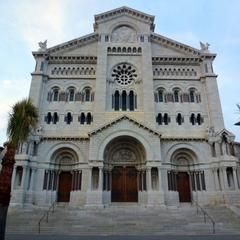 Cattedrale di Monaco exterior view
