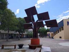 rear view of UPVD solar tree