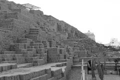 black and white photo of Huaca Pucllana front wall