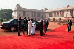 President Barack Obama and First Lady Michelle Obama greet Indian leaders at Rashtrapati Bhavan