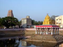 Marundeeswarar Temple intricate gopuram