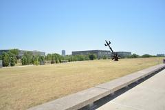 Parque de la Memoria in Buenos Aires with Río de la Plata estuary in the background