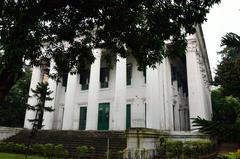 Metcalfe Hall in Kolkata