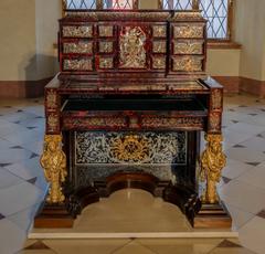 Ornamental writing desk in Münchner Residenz