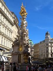 cityscape of Vienna with historical buildings and blue sky