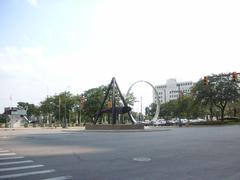 Transcending Wheel and Joe Louis's Fist Statue in Detroit