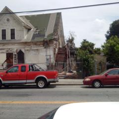 Hooper Avenue and 20th Street in Los Angeles