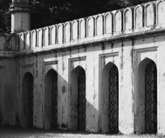 Dhanmondi Shahi Eidgah monument in black and white