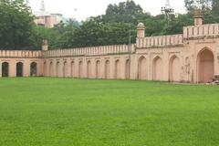 Dhanmondi Shahi Eidgah monument in Bangladesh