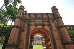 Monument in Bangladesh with ID DG 28-08 Dhan Shahi Eid Gah Maidan 1640 Dhaka