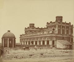 Black and white photograph of the Musabagh palace ruins taken by Felice Beato