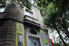 Frontal facade of the Museum of the Purpose of the Object in Colonia Roma, Mexico City