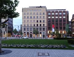 Corneliusplatz view towards Schadowplatz and Königsallee 4 and 6, Düsseldorf