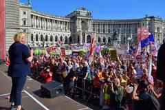 Demonstration against 12-hour workday in Vienna, June 2018