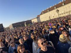 Yes We Care benefit concert for Ukraine at Heldenplatz