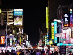 Liuhe Night Street Market