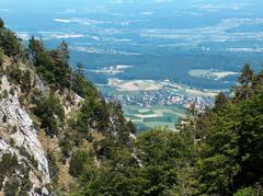 View from the road to Berghaus Schauenburg near Stallflue