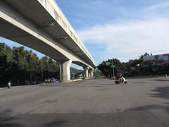 Zuonan Road near World Games Station