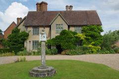 Packwood House