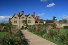 Packwood House