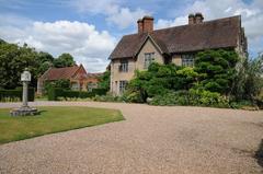 Packwood House