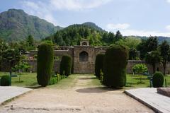 Pari Mahal overlooking Srinagar and Dal Lake