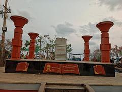 Tomb of Sukumar Azhikode at Payyambalam beach