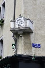 Genf Place du Bourg du Four with clock