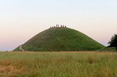 Krak Mound in Kraków during sunrise