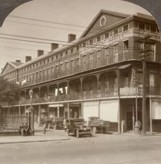 1929 stereo card view of the Lower Pontalba Building, New Orleans