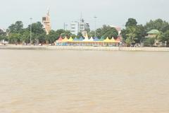 Prakasam Barrage in Vijayawada