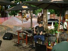 Musician at Café 3 Corações in Savassi Square